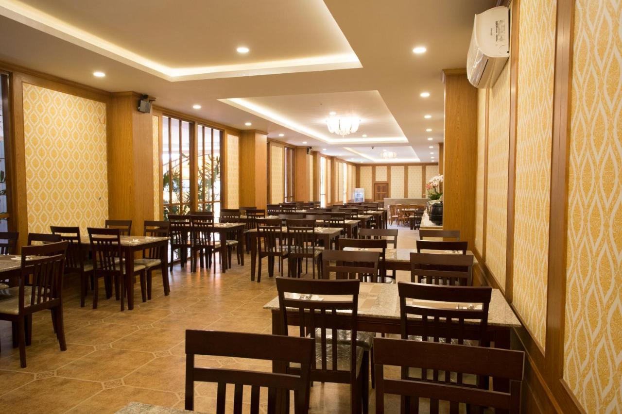 J&Y Hotel Latphrao 35 Bangkok Dış mekan fotoğraf